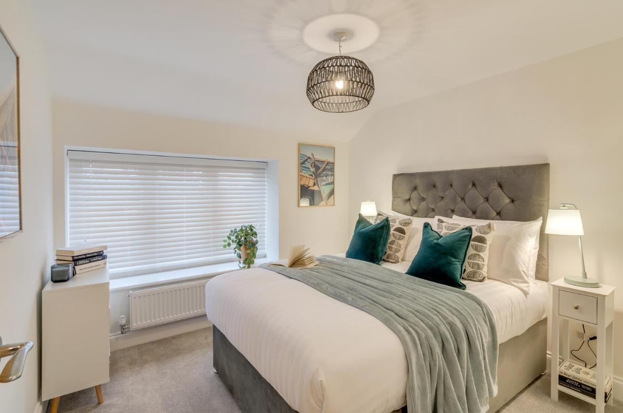 Spacious 6-Bed Home, Near The Norfolk Broads Clippesby Eksteriør bilde