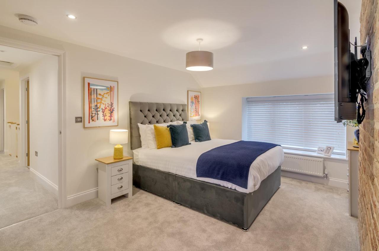 Spacious 6-Bed Home, Near The Norfolk Broads Clippesby Eksteriør bilde